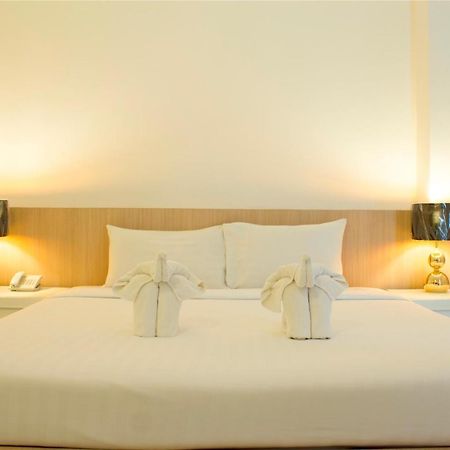 Hatyai Holiday Hotel هات ياي المظهر الخارجي الصورة
