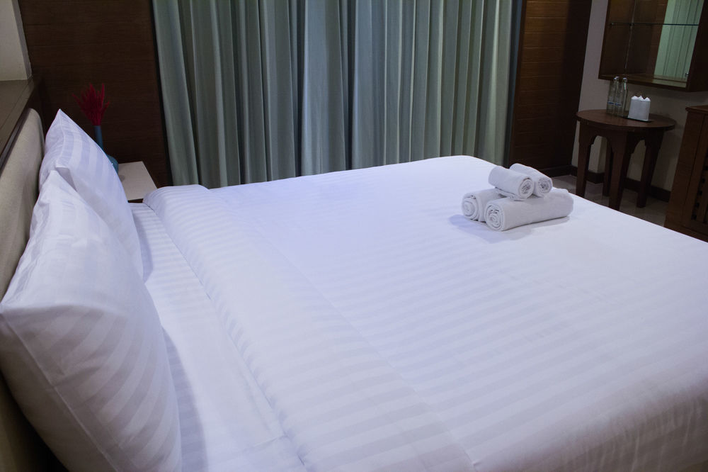 Hatyai Holiday Hotel هات ياي المظهر الخارجي الصورة