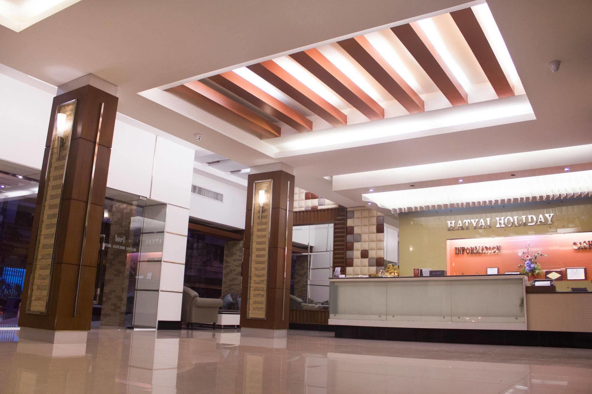 Hatyai Holiday Hotel هات ياي المظهر الخارجي الصورة