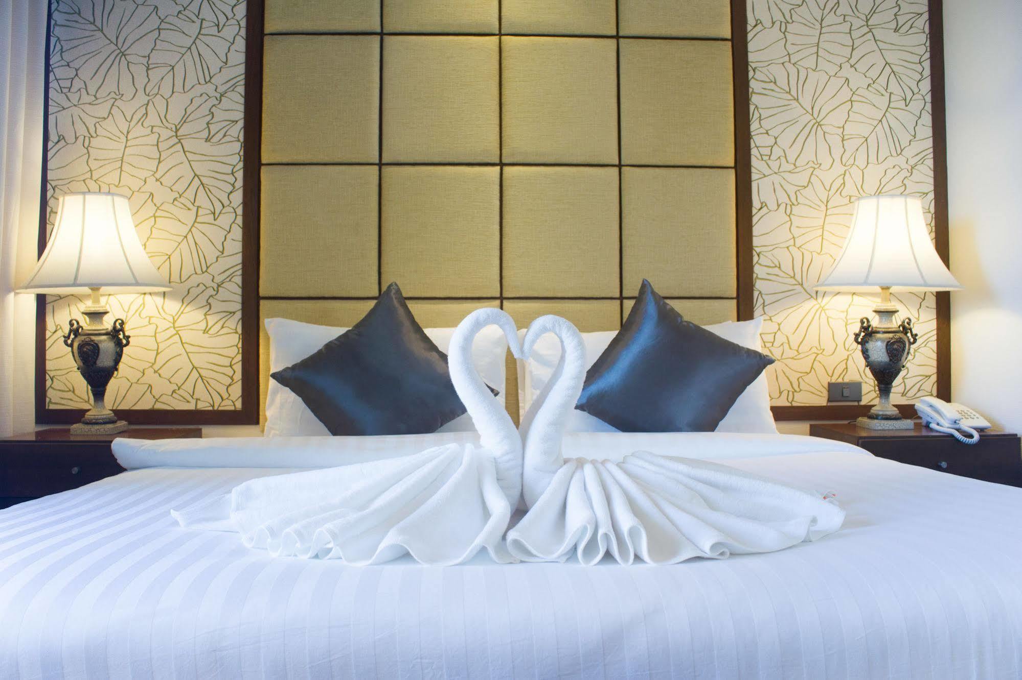 Hatyai Holiday Hotel هات ياي المظهر الخارجي الصورة